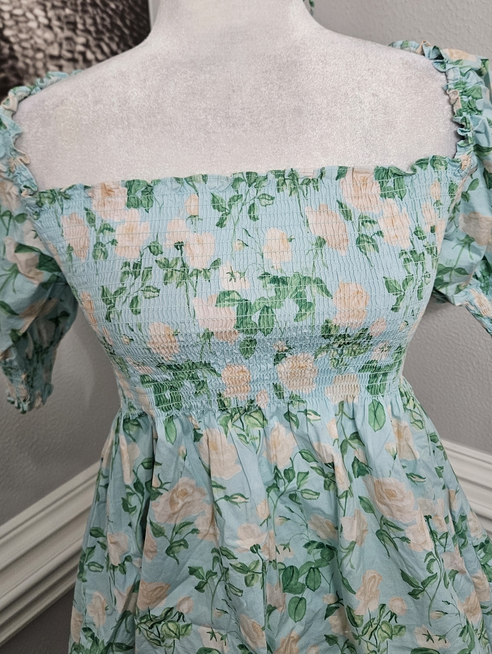 Hill House Athena Nap Dress in "Blue Roses Poplin" size small NWOT - Picture 7 of 12